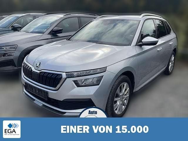 Silber metallic Gebraucht 2023 Skoda Kamiq Style SUV | 23.660 € - Bild 1/4