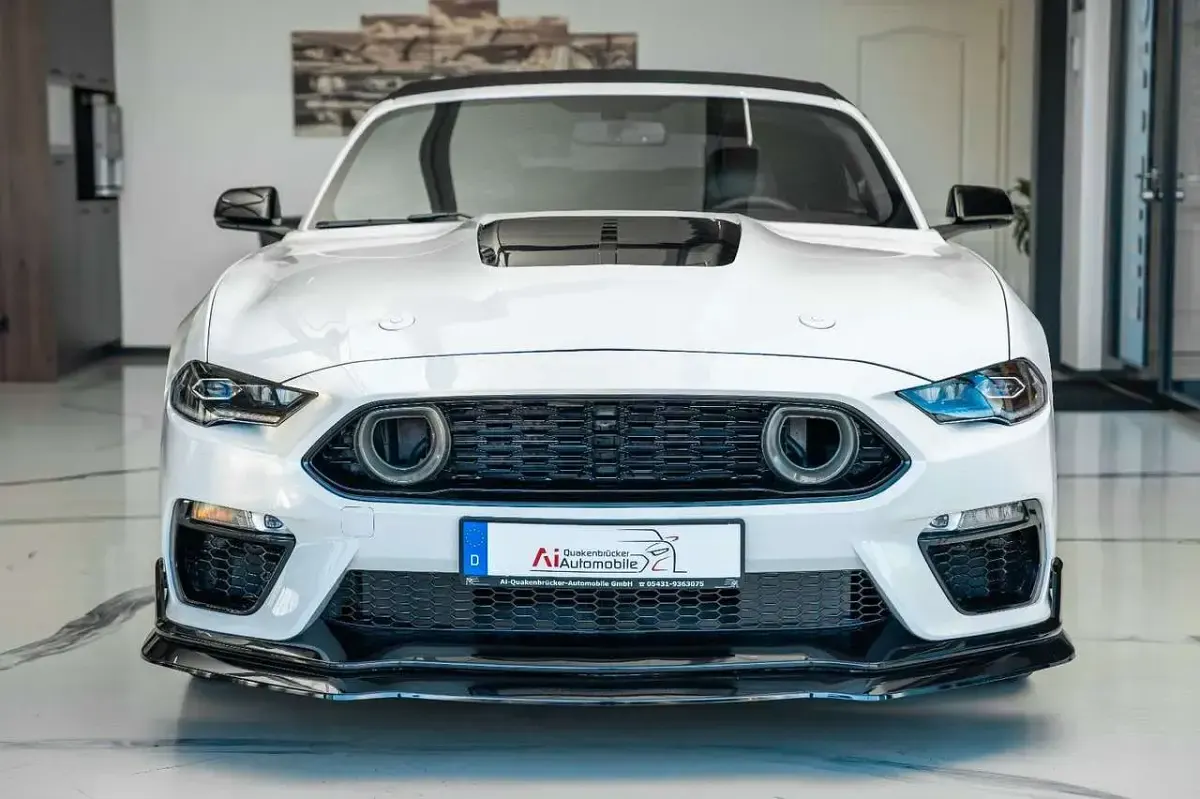 Gebraucht Ford Mustang Premium 317 PS (233 kW) 2020 Weiß Cabrio