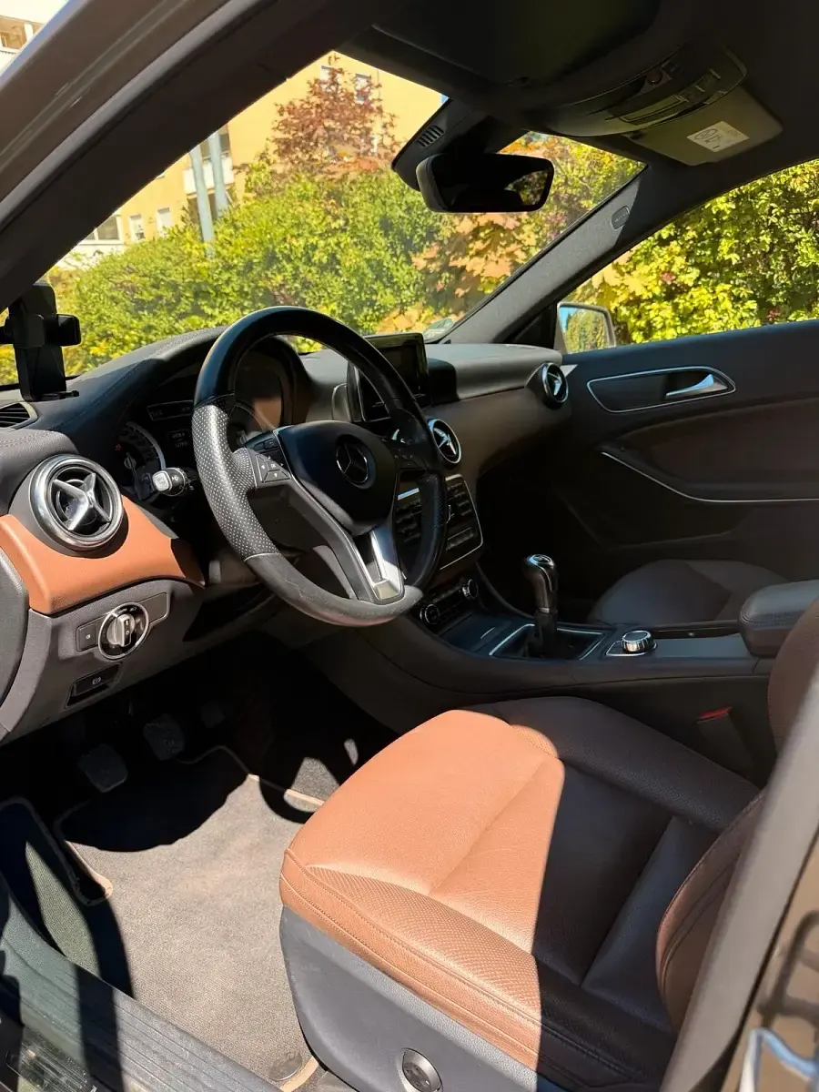 Gebraucht Mercedes A180 AMG line 2014 Kleinwagen