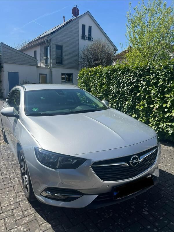 Silber Gebraucht 2020 Opel Insignia Kombi | 11.300 € (Superpreis) - Bild 1/4