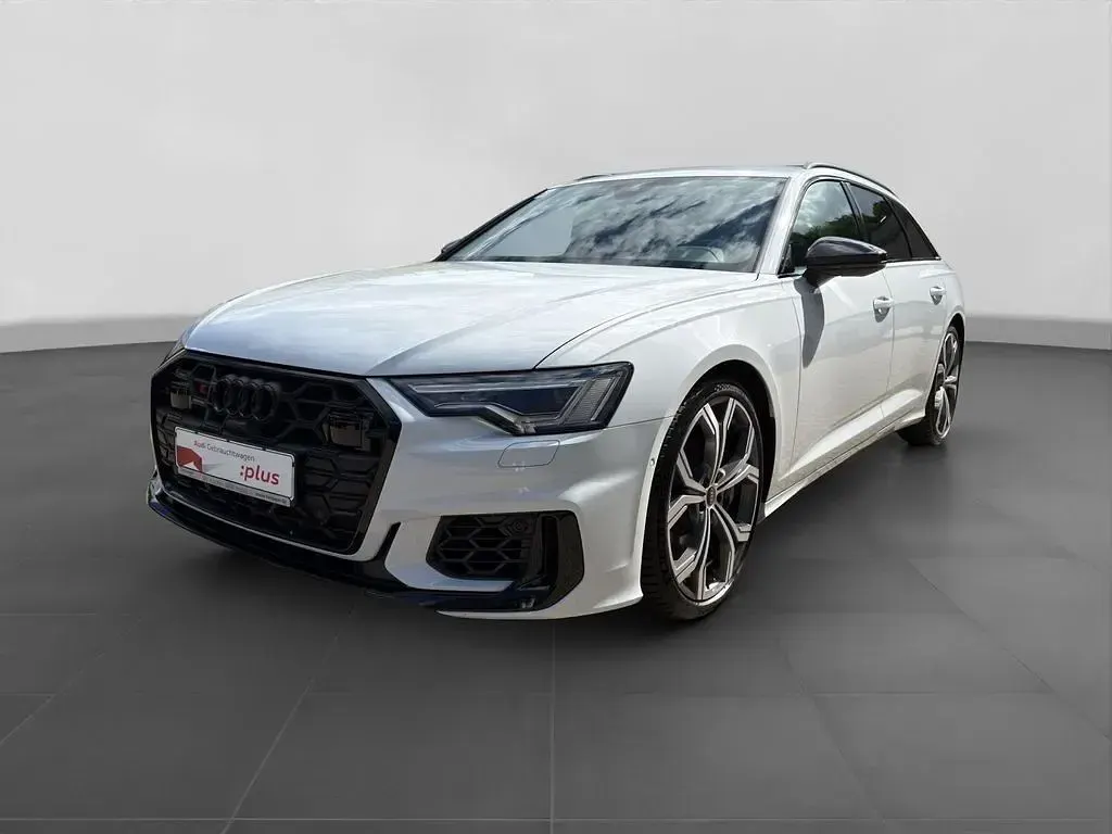 Gebraucht Audi S6 Ambiente 344 PS (253 kW) 2025 Weiß Kombi