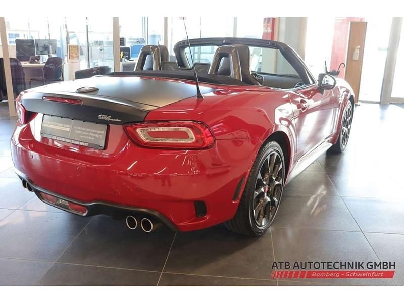 Second-hand Abarth 124 Spider 170 CP (125 kW) 2017 Roșu Cabrio