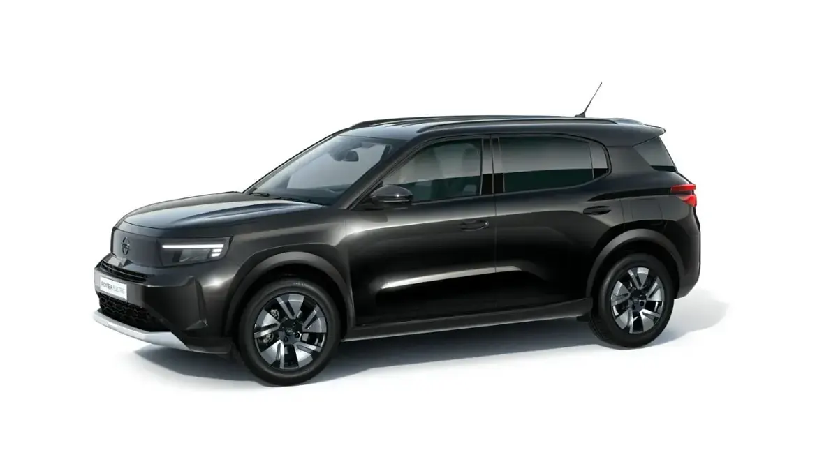 Neu Opel Frontera 83 kW (113 PS) 2026 Diamant schwarz metallic SUV