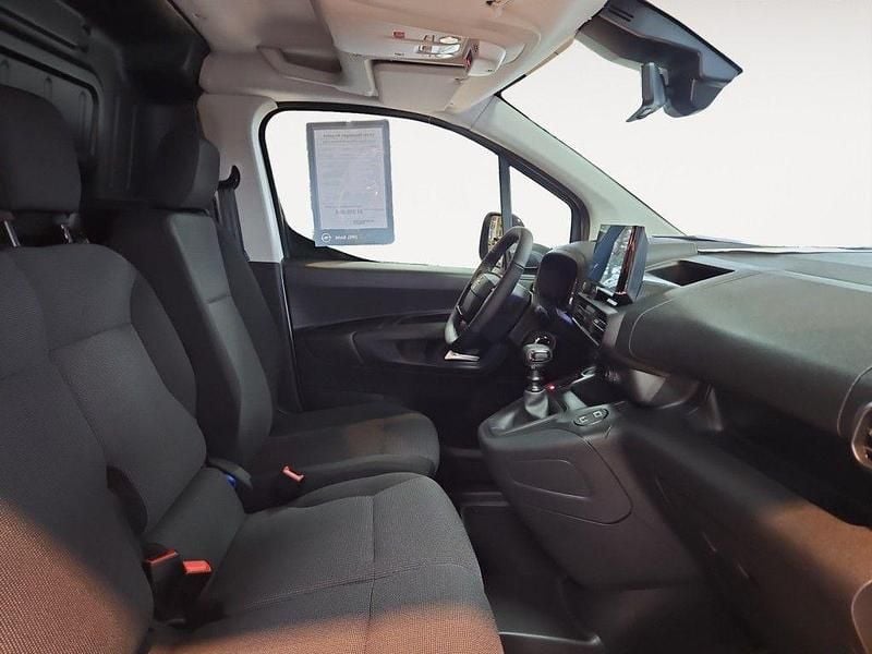 Neu Opel Combo 102 PS (75 kW) 2026 Kaolin weiß Van / Kleinbus