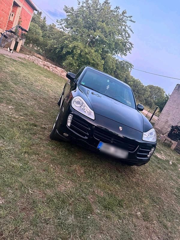 Schwarz Gebraucht 2009 Porsche Cayenne SUV | 9.500 € (Fairer Preis) - Bild 1/1