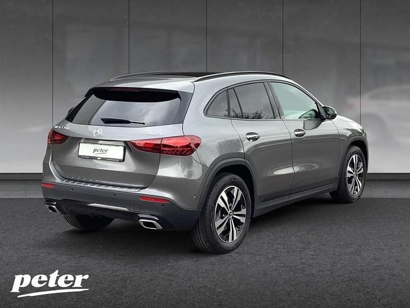Gebraucht Mercedes GLA220 Progressive 190 PS (139 kW) 2025 Metalliclack mountaingrau SUV