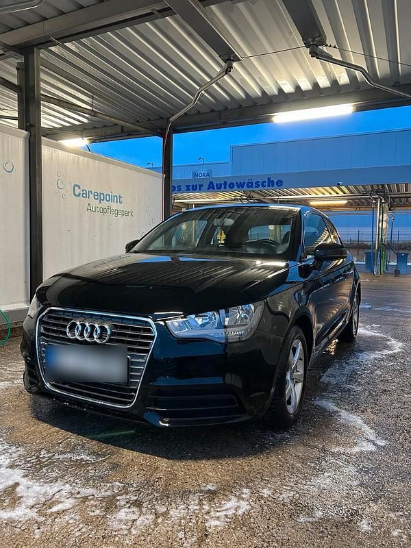 Gebraucht Audi A1 S-Line 86 PS (63 kW) 2011 Schwarz Kleinwagen