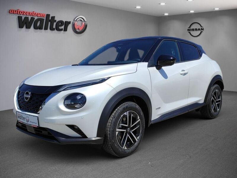 White/black Gebraucht 2024 Nissan Juke N-Connecta SUV | 25.990 € (Fairer Preis) - Bild 1/4