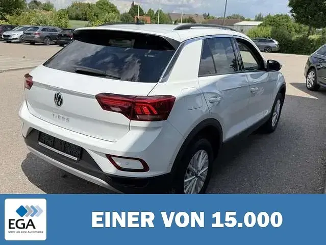 Gebraucht VW T-Roc Life 110 PS (80 kW) 2022 Weiß SUV