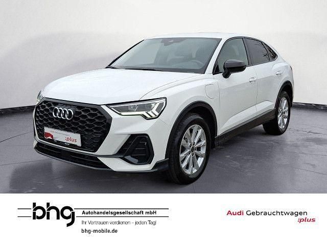 Weiß Gebraucht 2022 Audi Q3 Sportback Basis SUV | 29.460 € (Fairer Preis) - Bild 1/4