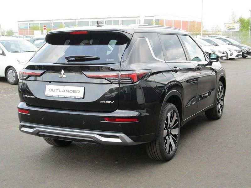 Gebraucht Mitsubishi Outlander P-HEV Edition 306 PS (225 kW) 2025 Schwarz SUV