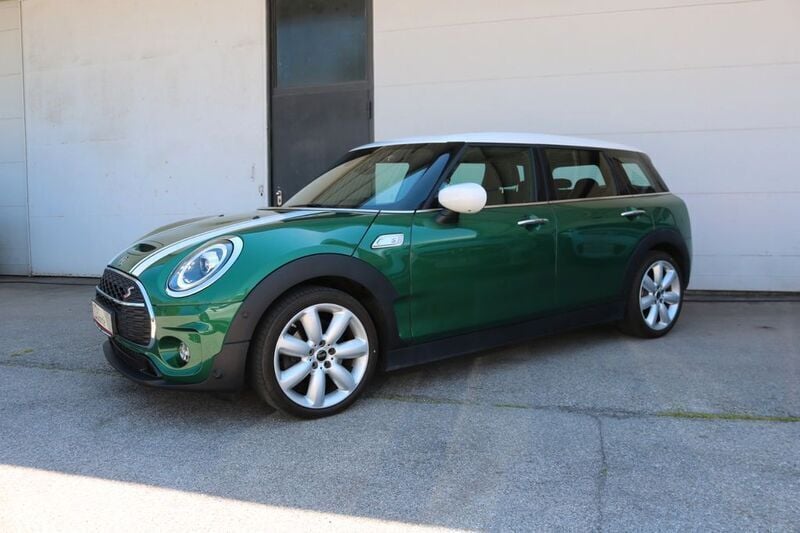 British racing green iv metall Gebraucht 2020 Mini Cooper S Clubman Kombi | 21.599 € (Fairer Preis) - Bild 1/4
