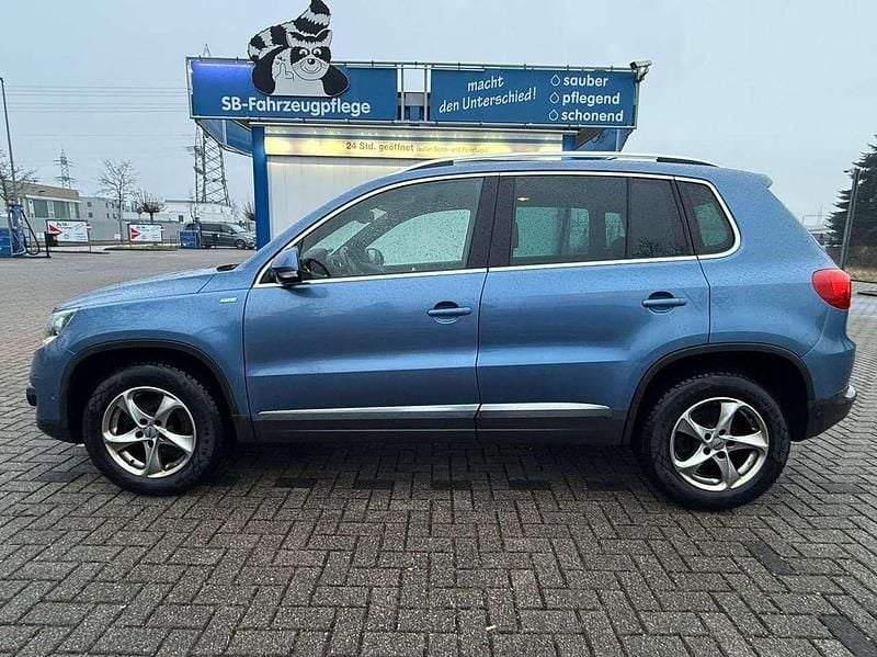Gebraucht VW Tiguan Life 160 PS (117 kW) 2013 Blau SUV