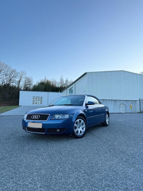 Blau Gebraucht 2003 Audi A4 Cabriolet Comfort Cabrio | 1.990 € (Superpreis) - Bild 1/4