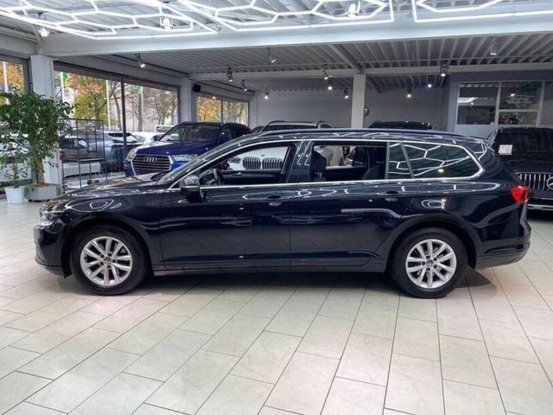 Gebraucht VW Passat Business 150 PS (110 kW) 2021 Schwarz Kombi