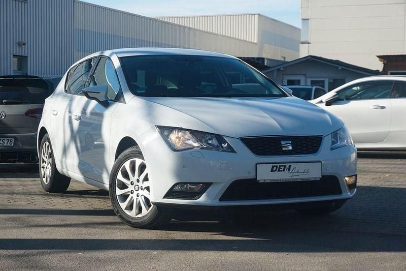 Second-hand Seat Leon Style 140 CP (102 kW) 2014 Alb Berlinǎ