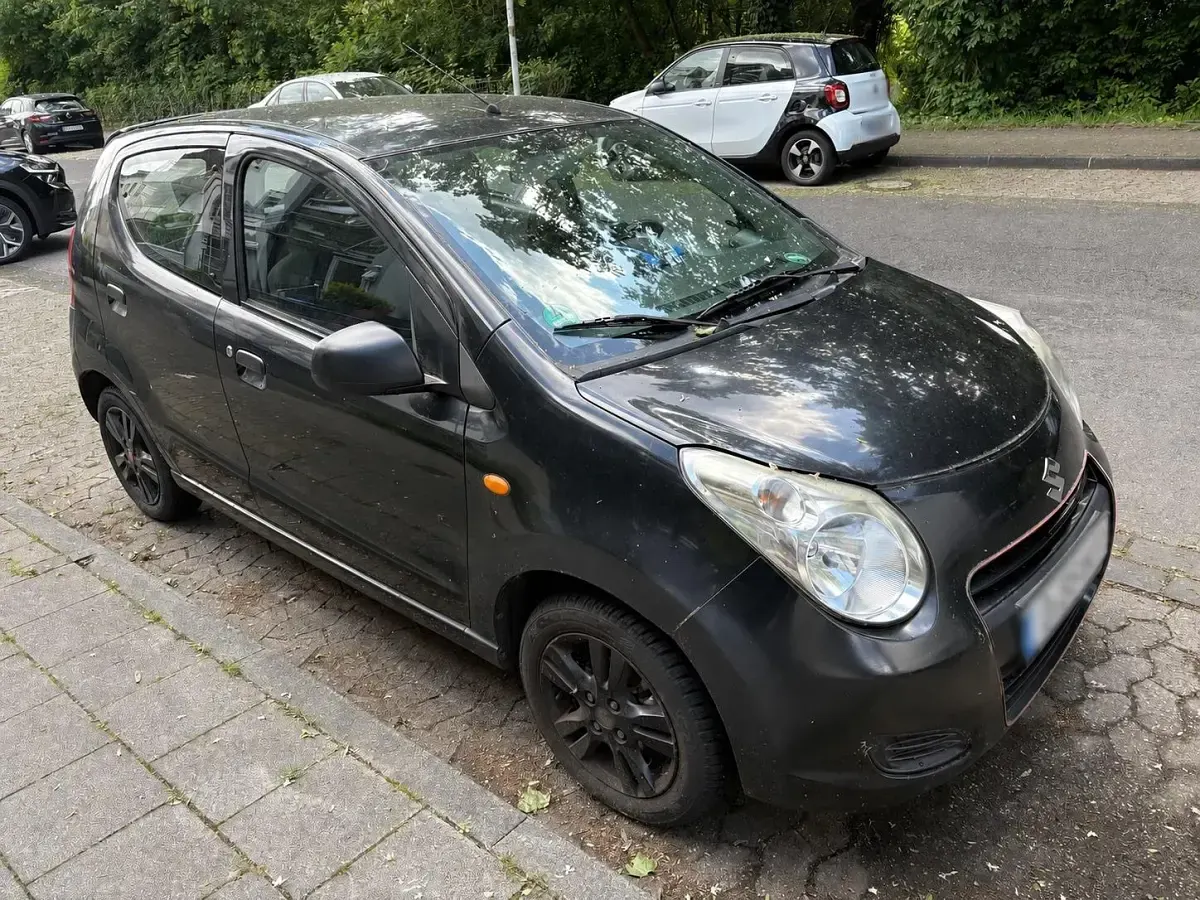 Gebraucht Suzuki Alto 68 PS (50 kW) 2009 Schwarz Kleinwagen