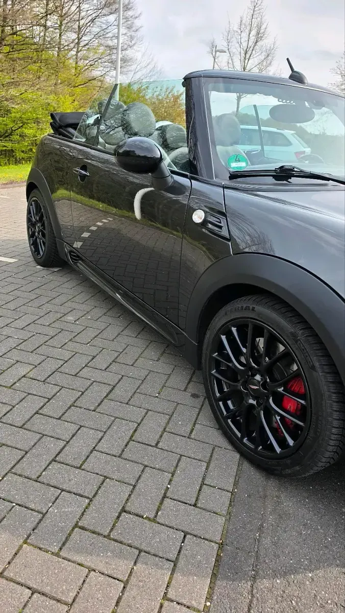 Gebraucht Mini John Cooper Works Cabriolet 211 PS (155 kW) 2011 Grau Cabrio