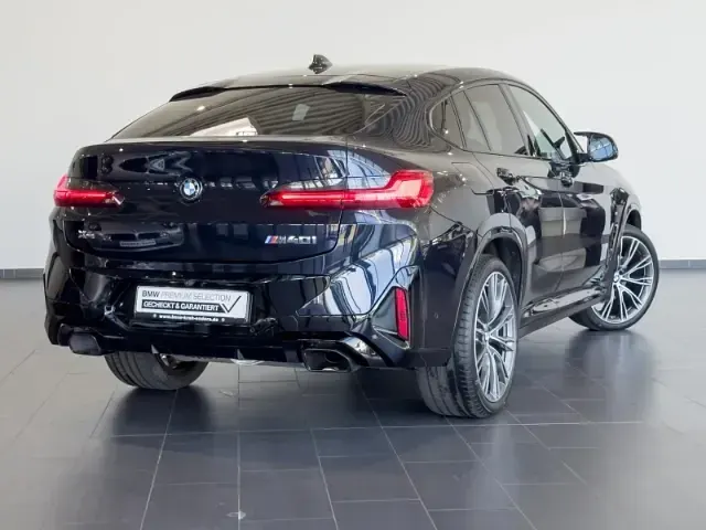 Gebraucht BMW X4 M Sport 360 PS (264 kW) 2023 Schwarz SUV