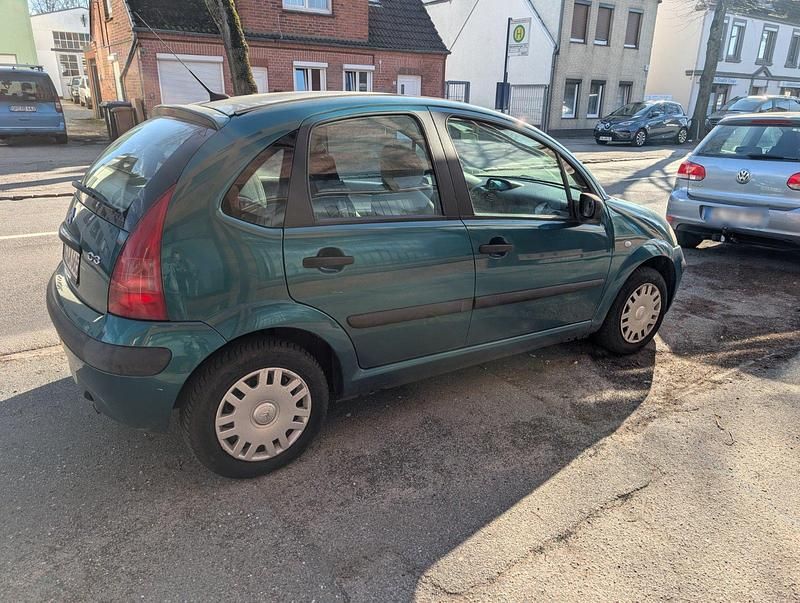 Gebraucht Citroën C3 73 PS (53 kW) 2003 Grün Kleinwagen
