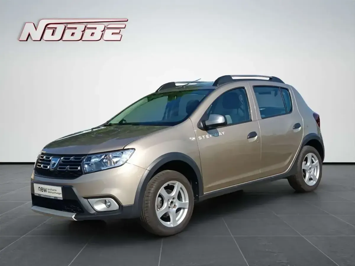 Gebraucht Dacia Sandero Prestige 90 PS (66 kW) 2019 Beige Limousine