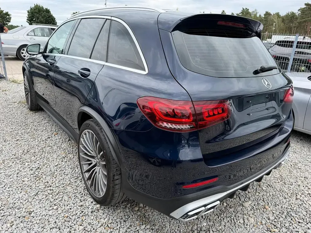Gebraucht Mercedes GLC63 AMG AMG 476 PS (350 kW) 2020 Blau SUV