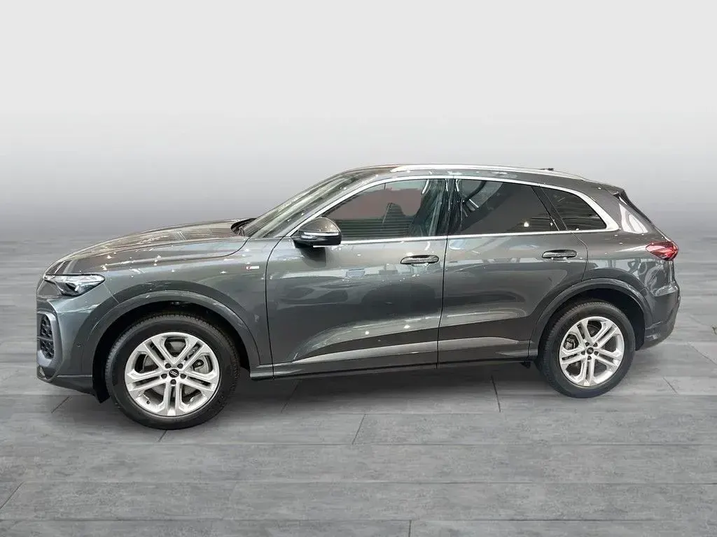 Gebraucht Audi Q5 S-Line 204 PS (150 kW) 2026 Daytonagrau perleffekt SUV