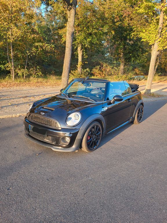 Schwarz Gebraucht 2014 Mini John Cooper Works Cabriolet Cabrio | 19.500 € (Fairer Preis) - Bild 1/4