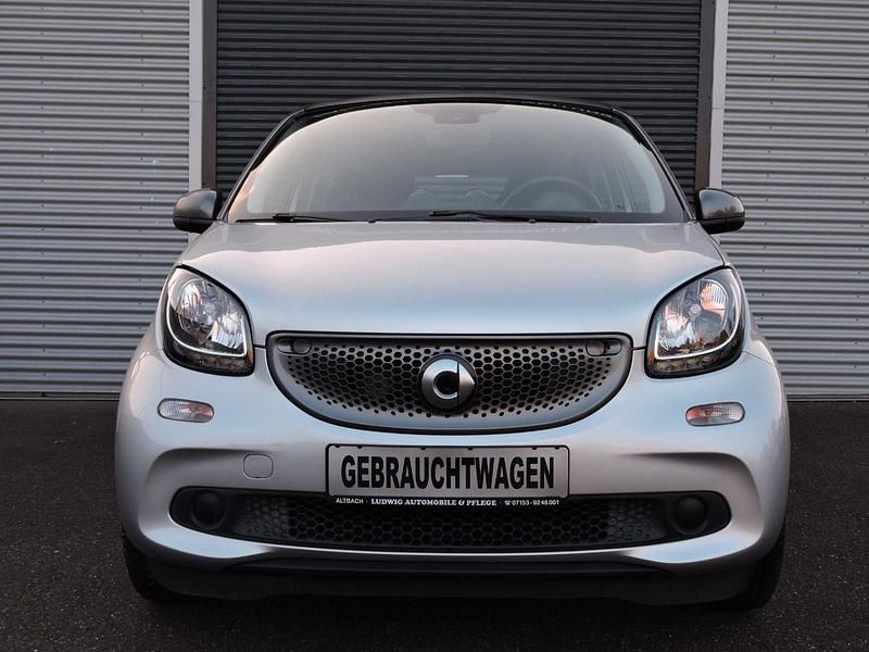 Gebraucht Smart ForFour Prime 90 PS (66 kW) 2017 Grau Kleinwagen