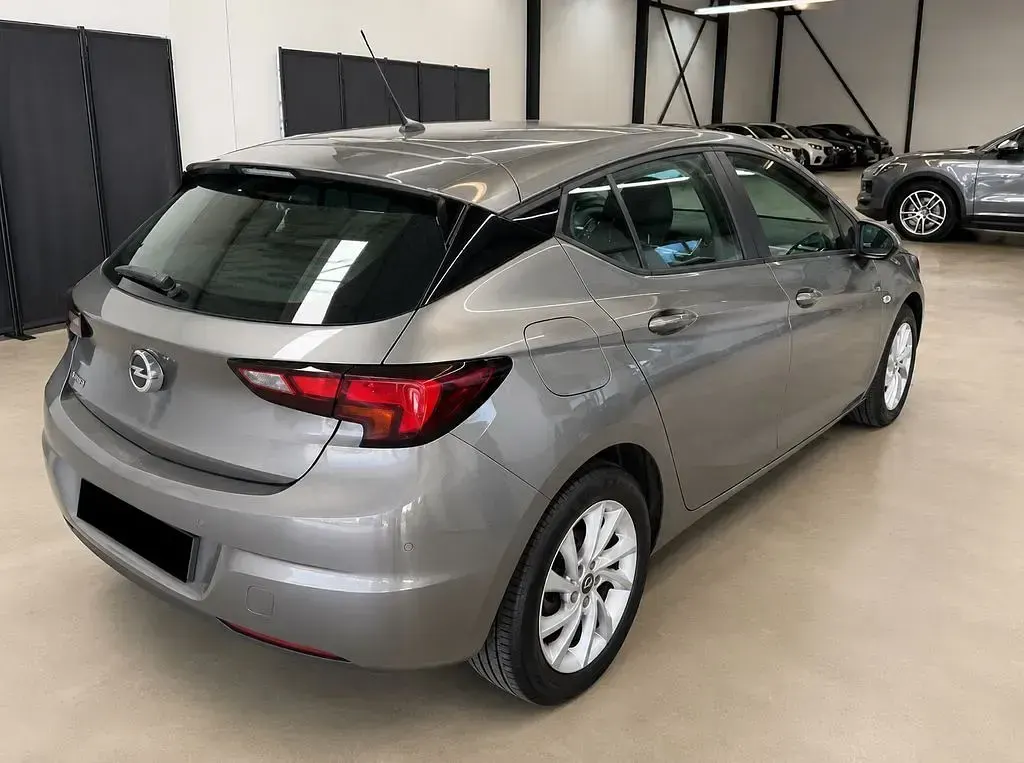 Gebraucht Opel Astra 110 PS (80 kW) 2020 Grau Limousine