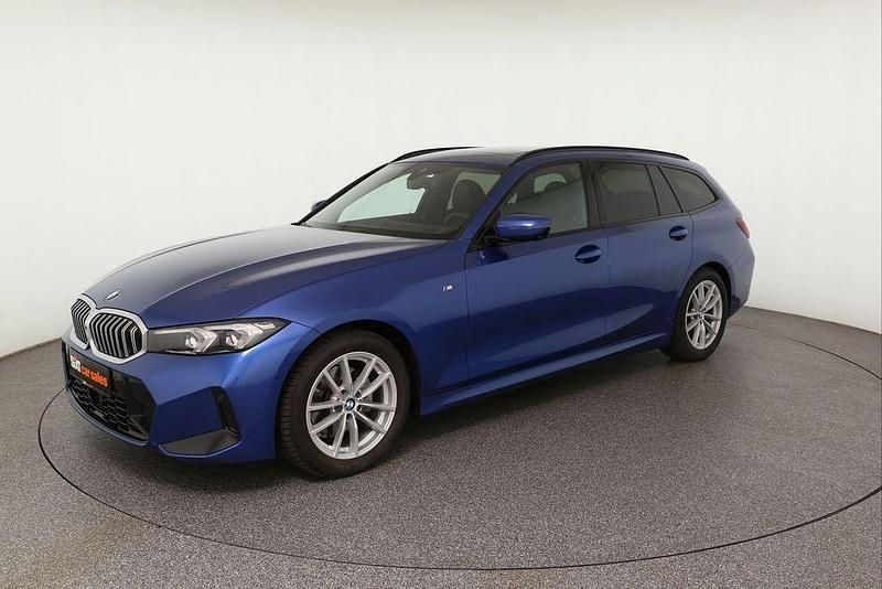Gebraucht BMW 320 M Sport 184 PS (135 kW) 2025 Blau Limousine