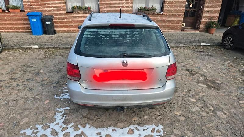 Gebraucht VW Golf V 105 PS (77 kW) 2008 Silber Kombi