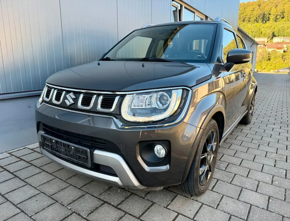 Gebraucht Suzuki Ignis Comfort+ 83 PS (61 kW) 2021 Grau SUV