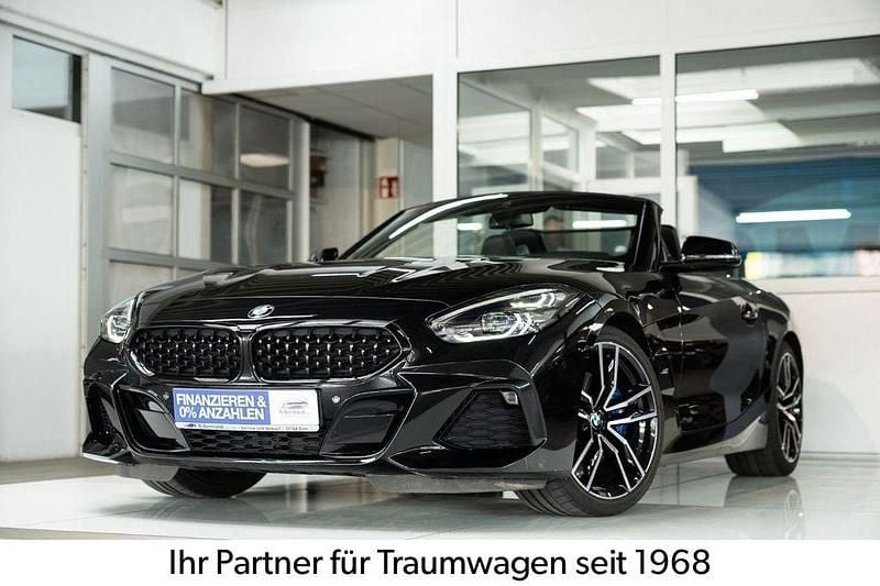 Black sapphire metallic Gebraucht 2021 BMW Z4 M Sport Cabrio | 36.900 € (Etwas zu teuer) - Bild 1/4