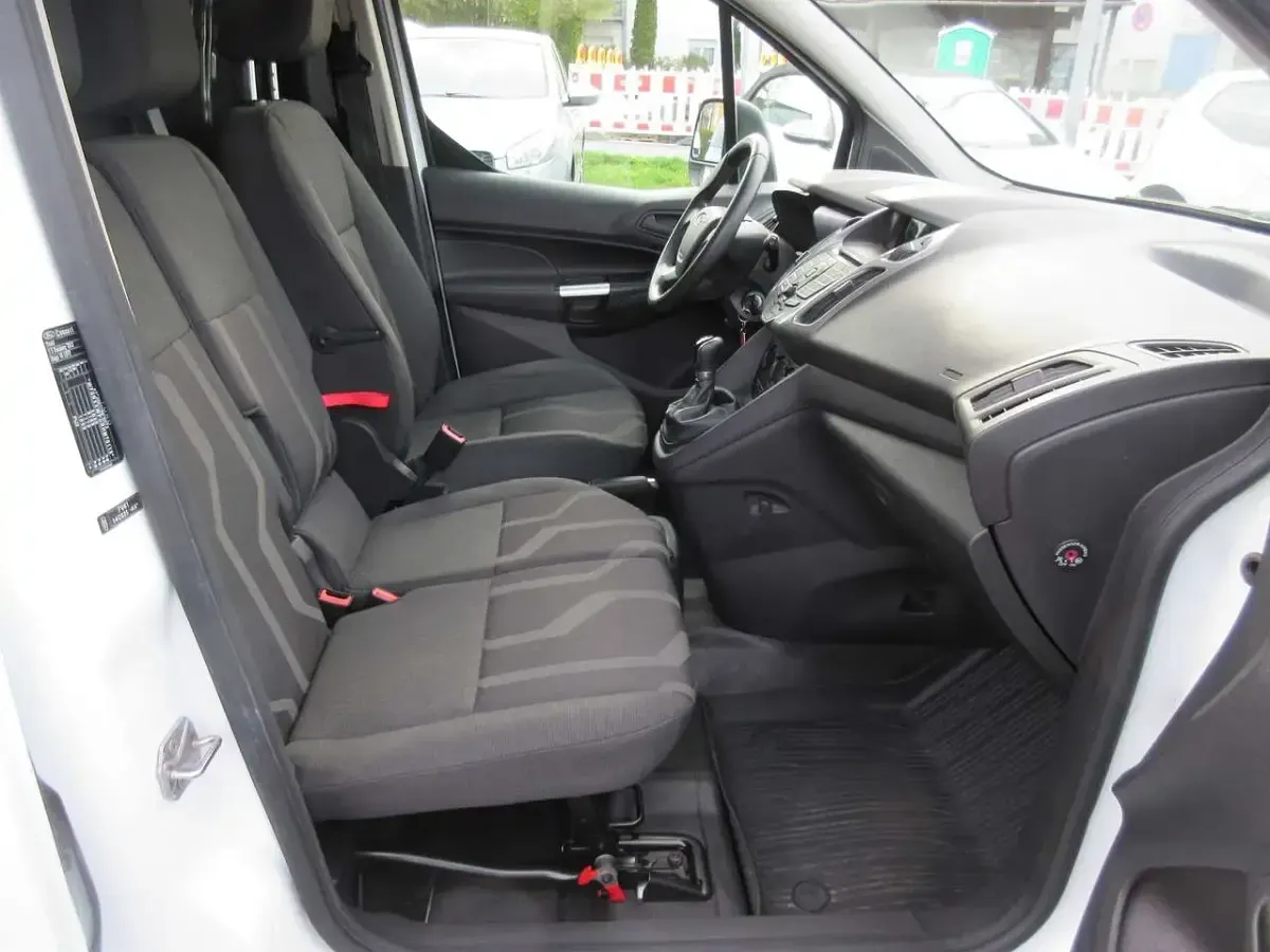 Gebraucht Ford Transit Connect Trend 101 PS (74 kW) 2016 Weiß Van / Kleinbus