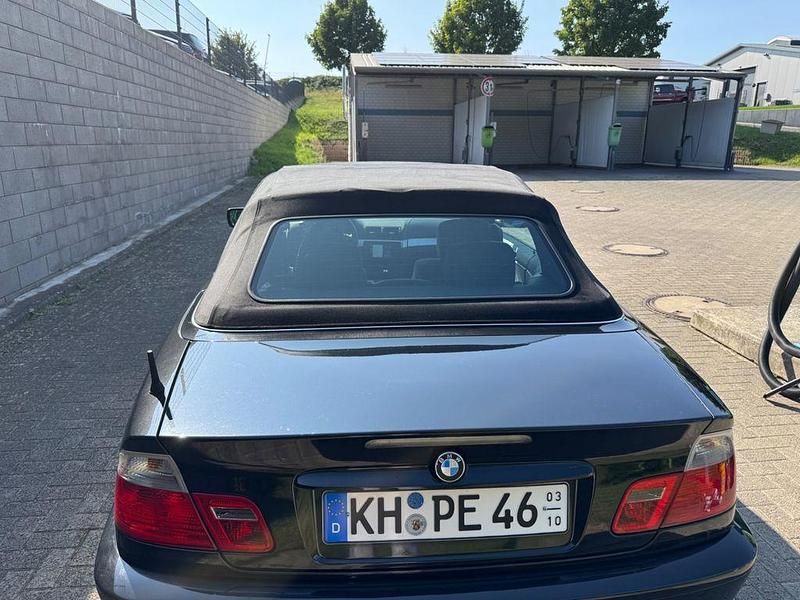 Gebraucht BMW 320 Cabriolet Sport Line 170 PS (125 kW) 2003 Schwarz Cabrio