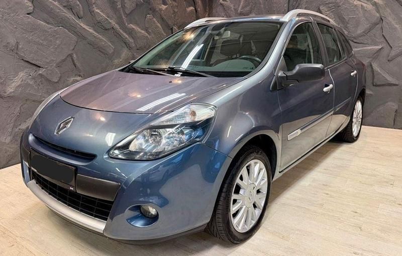 Gebraucht Renault Clio II Dynamique 103 PS (75 kW) 2010 Grau Limousine