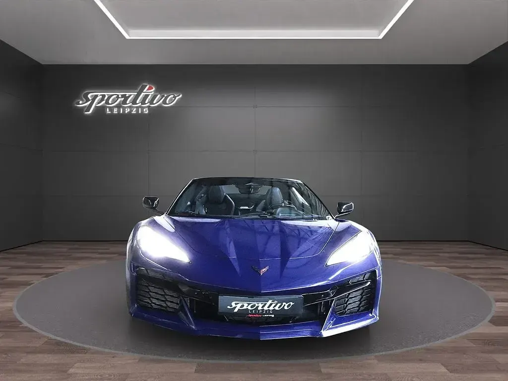 Gebraucht Corvette C8 643 PS (472 kW) 2025 Violett (violett (hysteria purple mettallic)) Cabrio