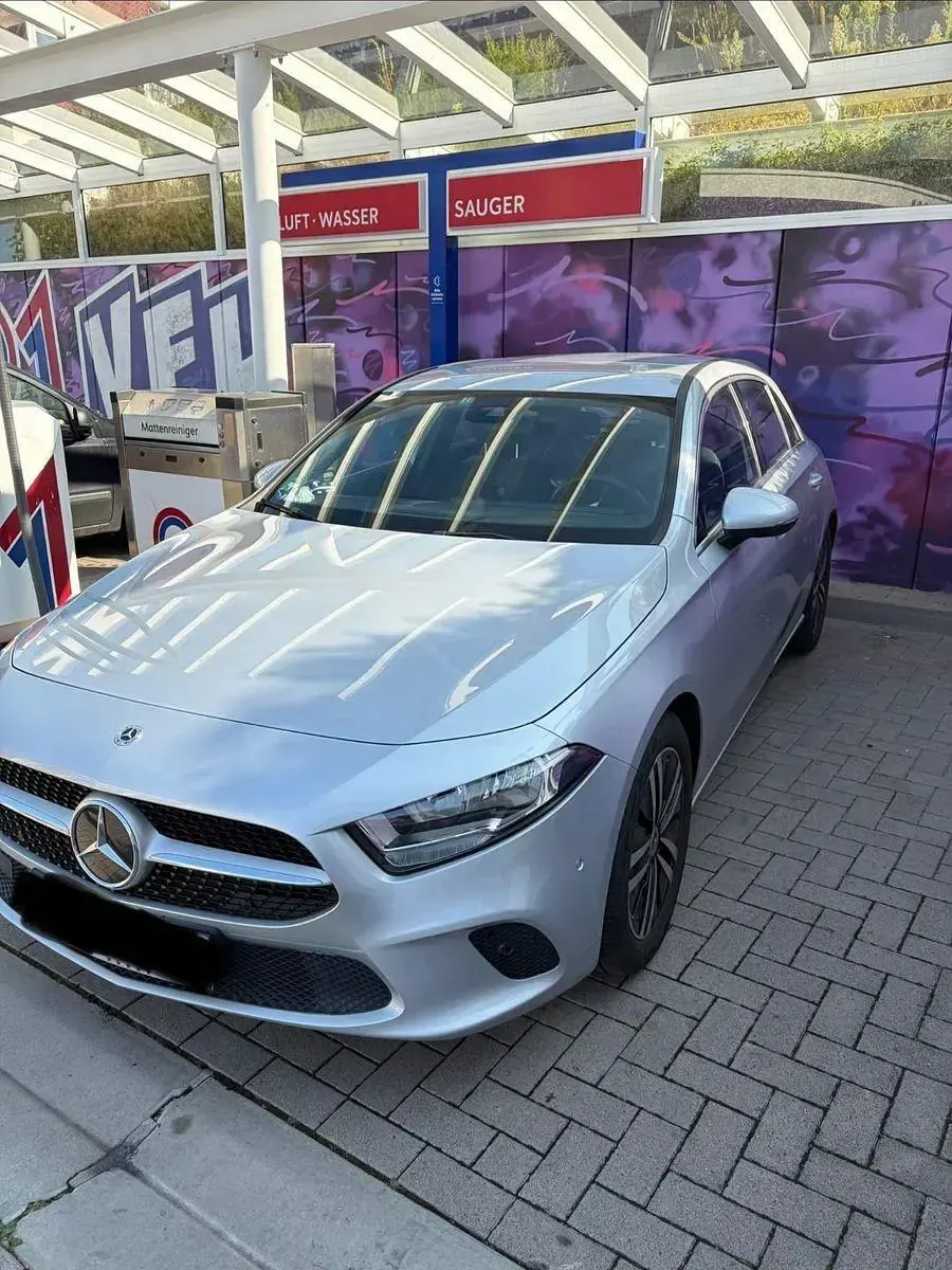 Gebraucht Mercedes A180 Progressive 136 PS (100 kW) 2021 Silber Kombi
