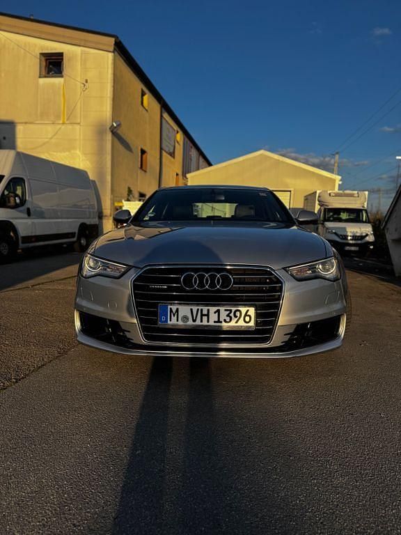 Second-hand Audi A6 272 CP (200 kW) 2016 Argintiu Berlinǎ