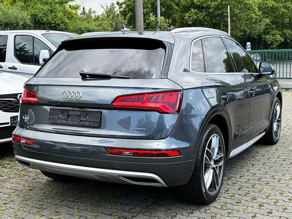 Gebraucht Audi Q5 S-Line 190 PS (139 kW) 2016 Grau SUV