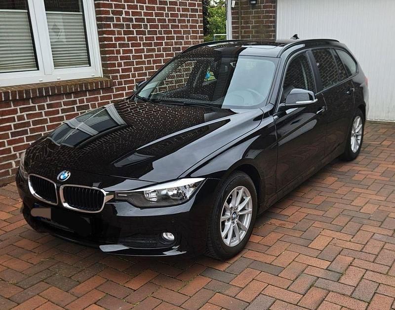 Gebraucht BMW 320 184 PS (135 kW) 2013 Schwarz Kombi