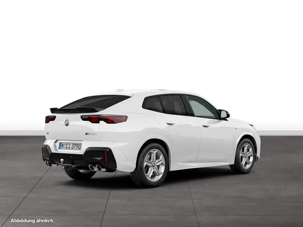 Gebraucht BMW X2 Sport Line 317 PS (233 kW) 2026 Weiß SUV