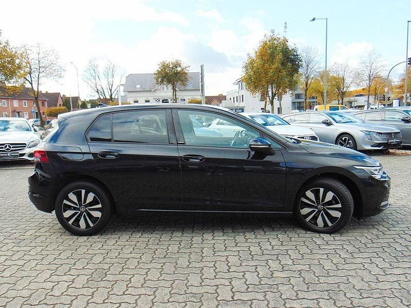 Gebraucht VW Golf VIII Move 116 PS (85 kW) 2023 Schwarz Limousine