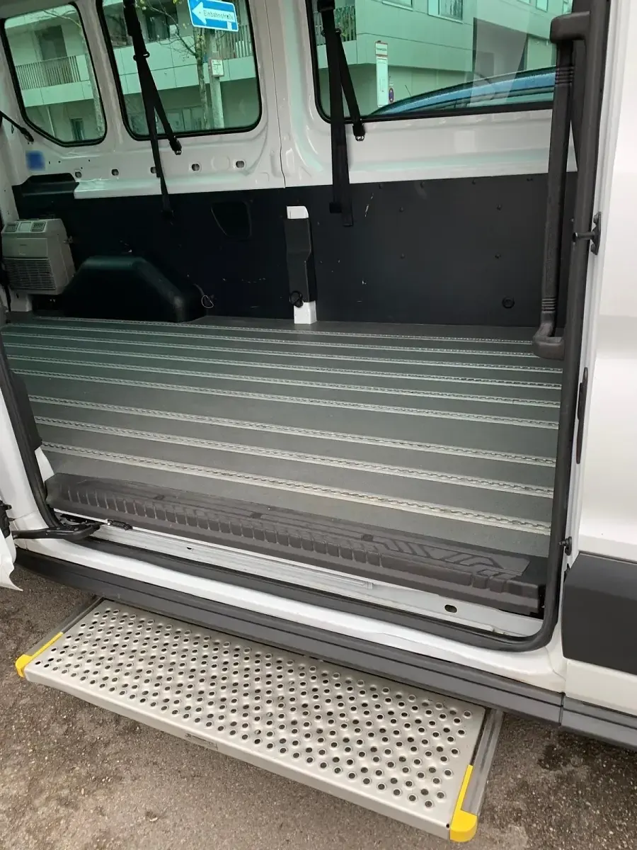 Gebraucht Ford Transit 150 PS (110 kW) 2017 Weiß Van / Kleinbus