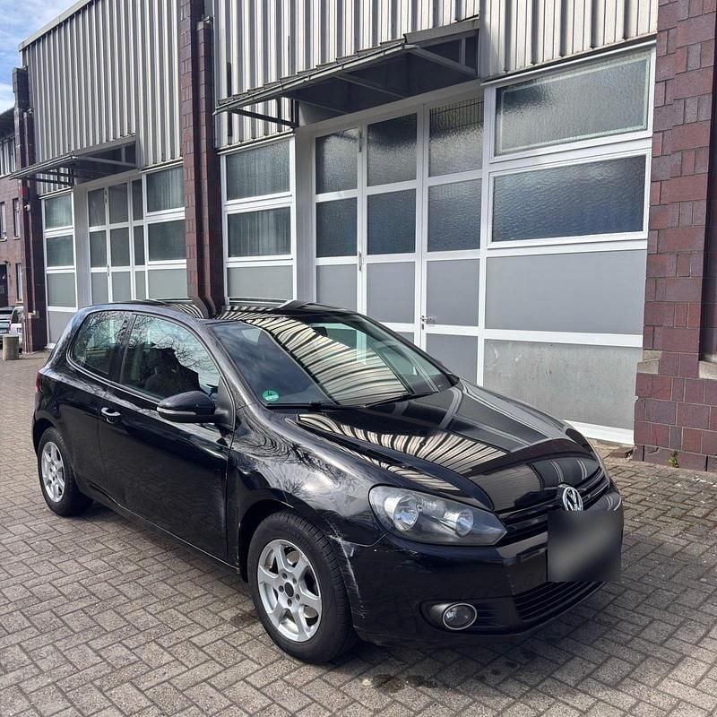 Second-hand VW Golf VI 80 CP (58 kW) 2009 Negru Hatchback