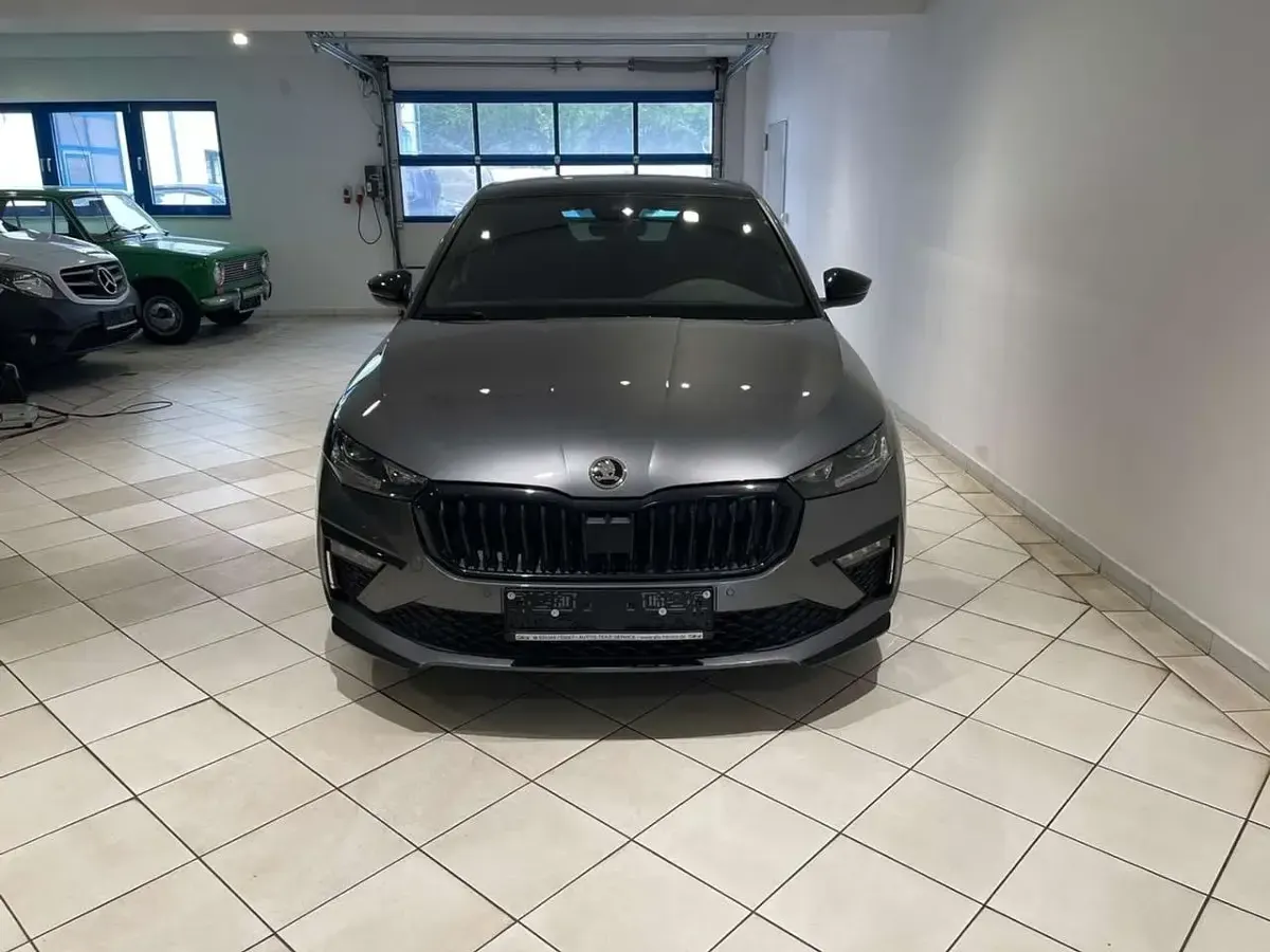Gebraucht Skoda Scala Monte Carlo 150 PS (110 kW) 2025 Grau Kleinwagen
