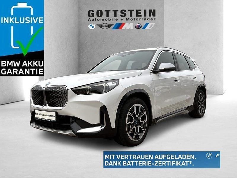 Gebraucht BMW iX1 xLine 230 kW (313 PS) 2023 Mineralweiss SUV