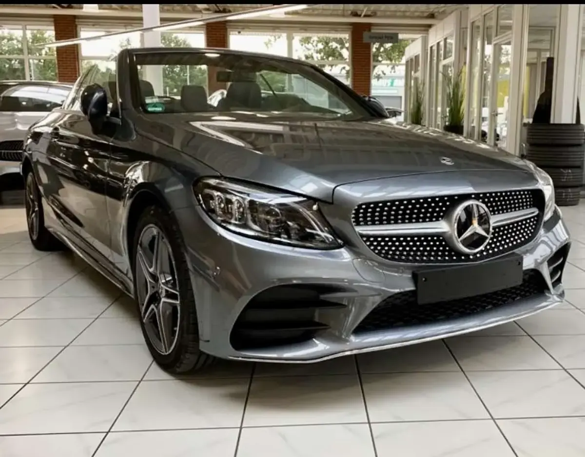 Gebraucht Mercedes C200 AMG line 184 PS (135 kW) 2019 Grau Cabrio