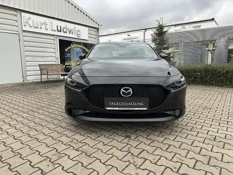 Neu Mazda 3 Homura-Line 140 PS (102 kW) 2025 Jet black Limousine